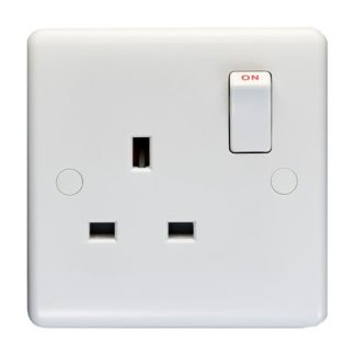 Eurolite PL4090 1-Gang Switched Socket Double Poled (LEAD TIME: 2-3 DAYS)